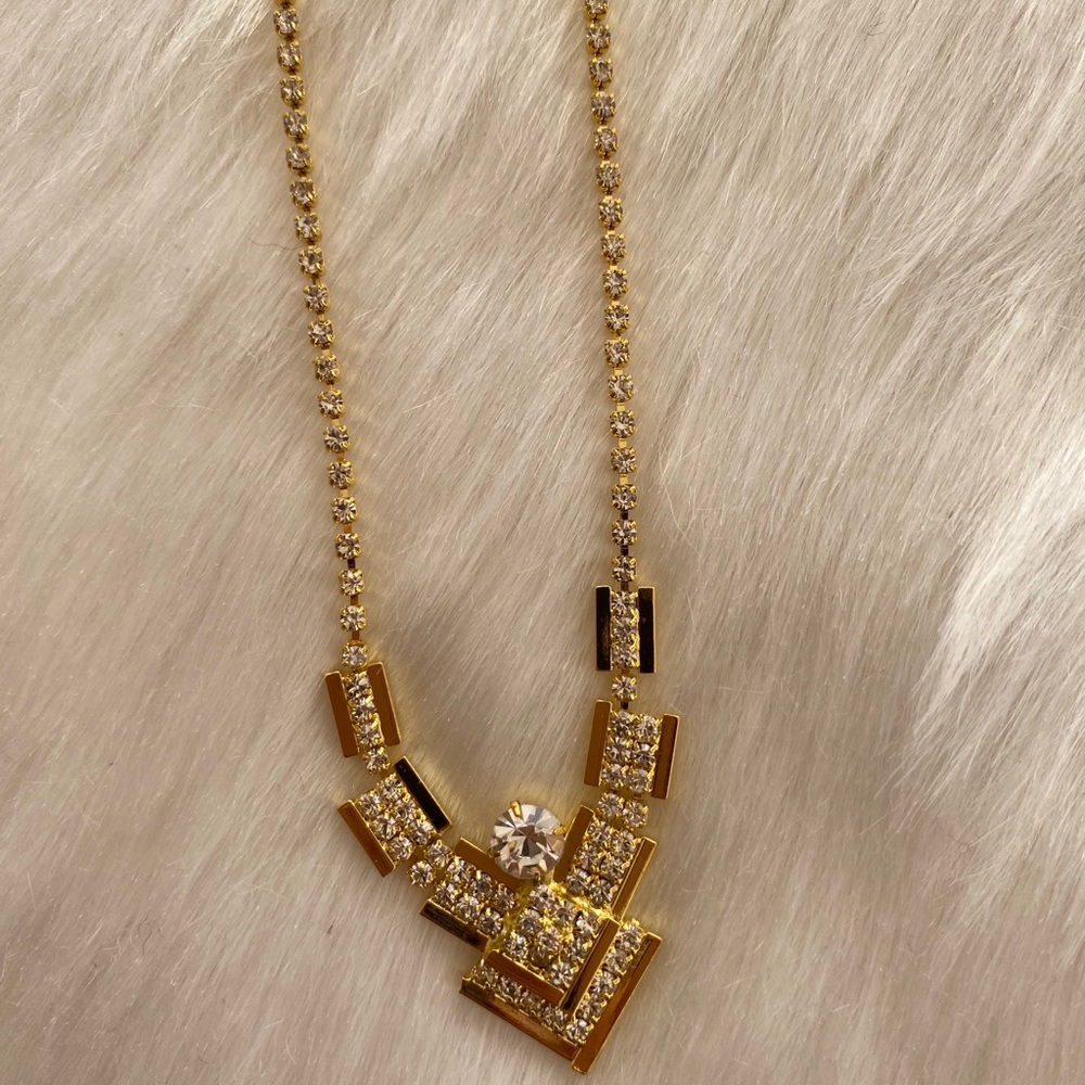 Elegant Jewelry set.